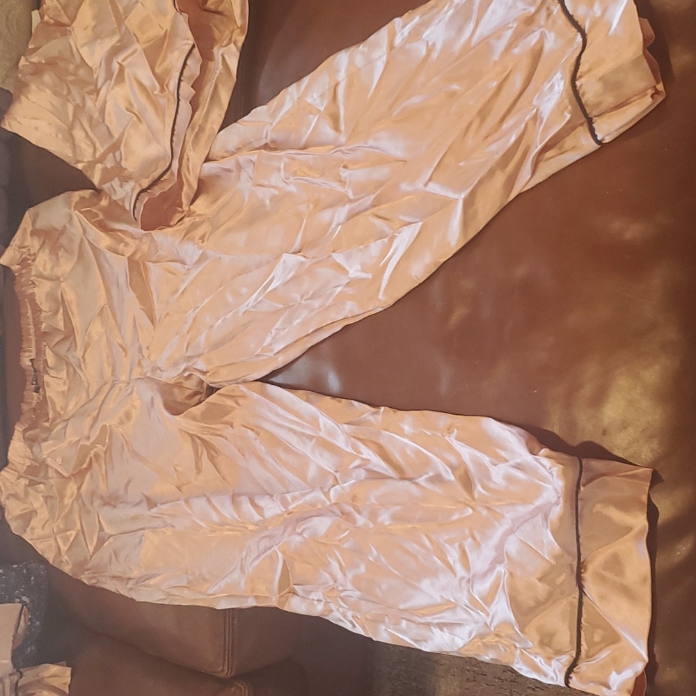 Boohoo 3 pc satin pajama/lounge wear size 18